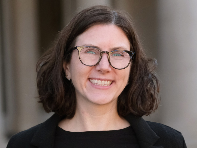 Portrait of Courtney Hattan outside of Peabody Hall on the UNC-Chapel Hill campus.