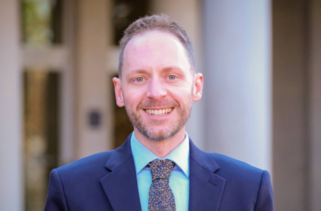 Portrait of Dustin Evatt