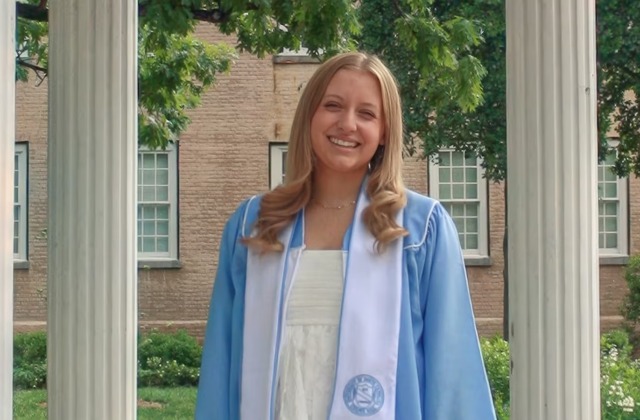 Portrait image of Kelly Mills