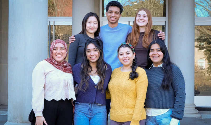 Group photo of School of Education Honors Program students outside Peabody hall
